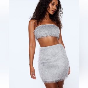 Two piece Faux Feather